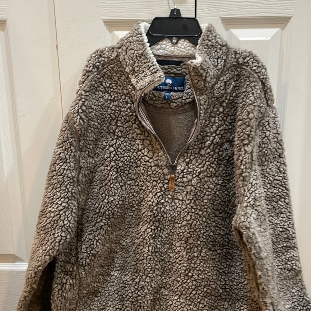 Southern Shirt Company pullover sherpa large